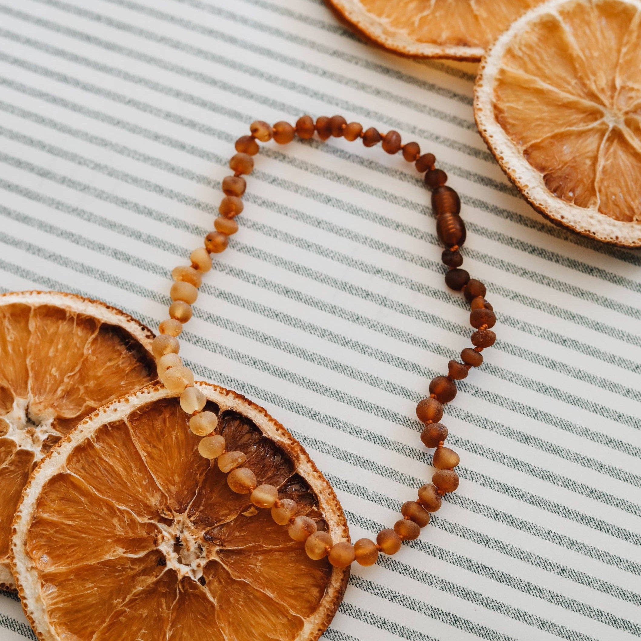 Premium Raw Baltic Amber & Sunflower Necklace – Handcrafted Elegance