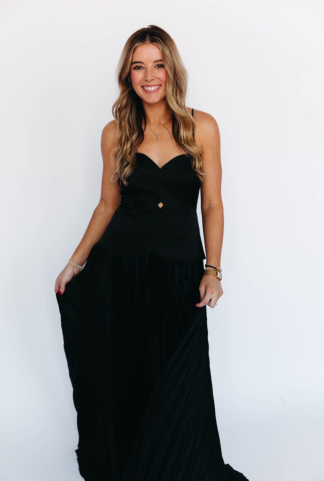 Ultimate Myles Maxi Dress - Black | Elegant & Versatile