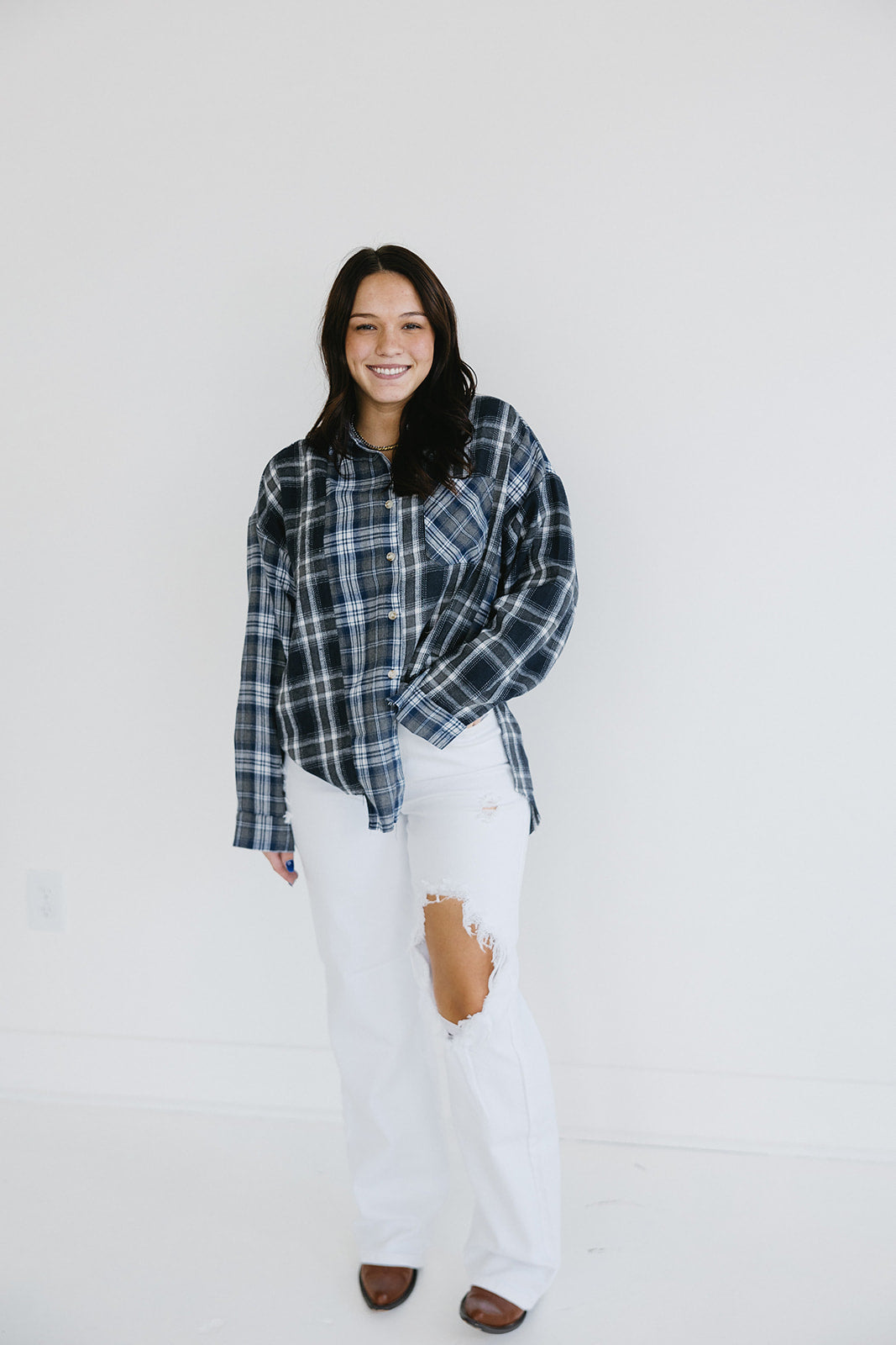 Premium Eileen Button-Up Shirt - Navy | Ultimate Casual Style