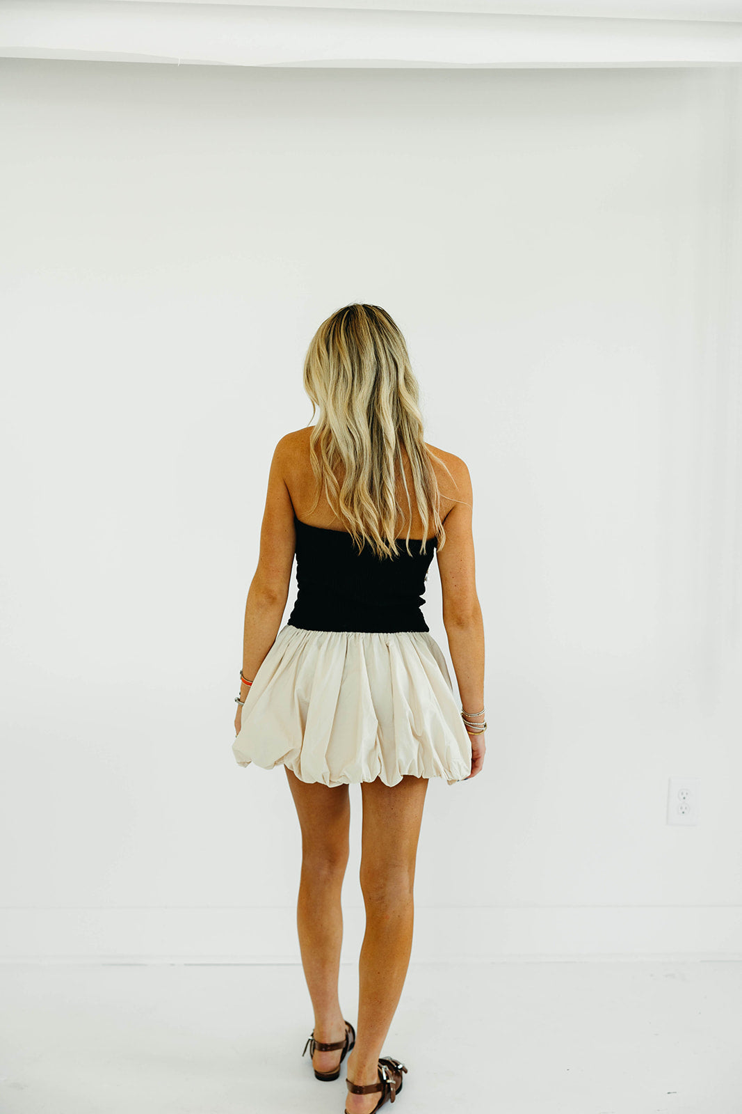 Premium Lucy Mini Dress - Black/Natural | Ultimate Comfort & Style