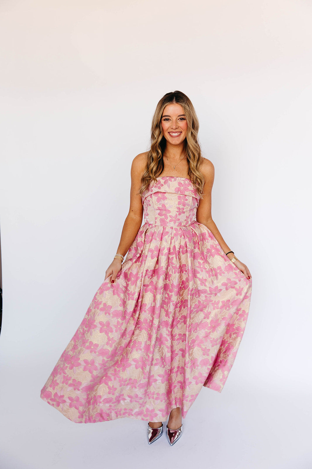 Premium Jocelyn Midi Dress - Elegant Pink Floral