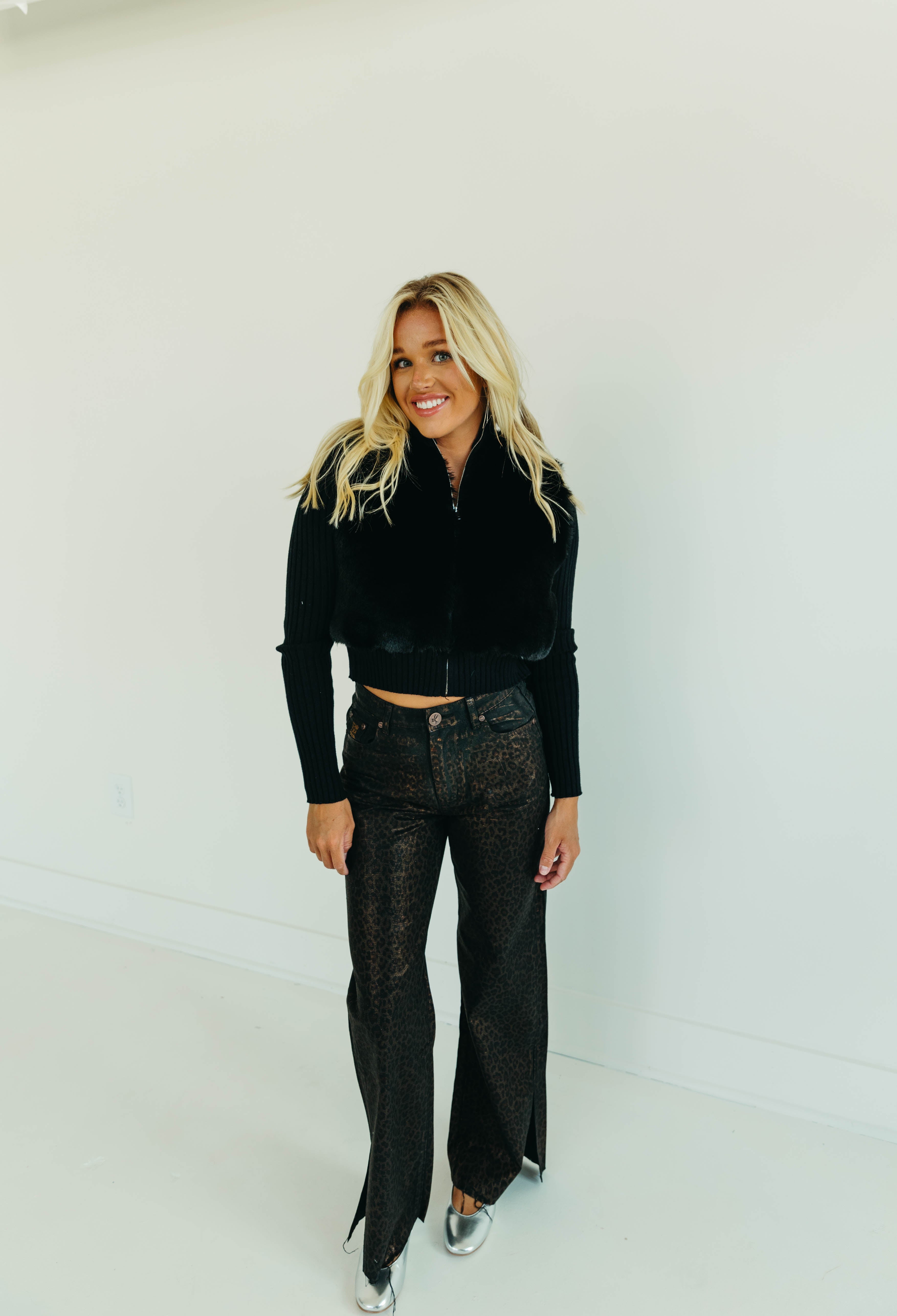 Premium Jordan Faux Fur Zip-Up Jacket - Black