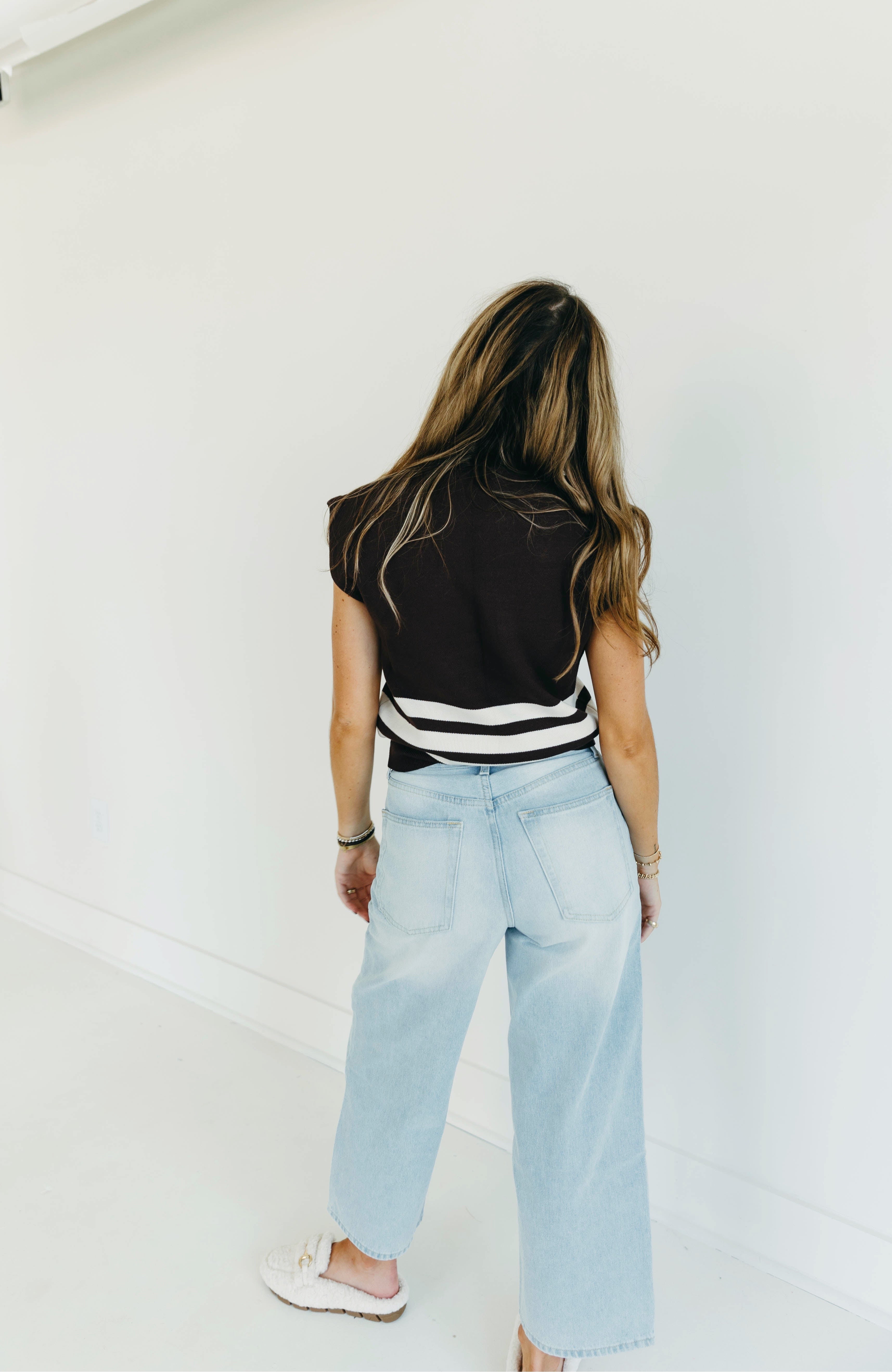 Premium Wendy Stripe Top - Brown/Bone | Ultimate Casual Style