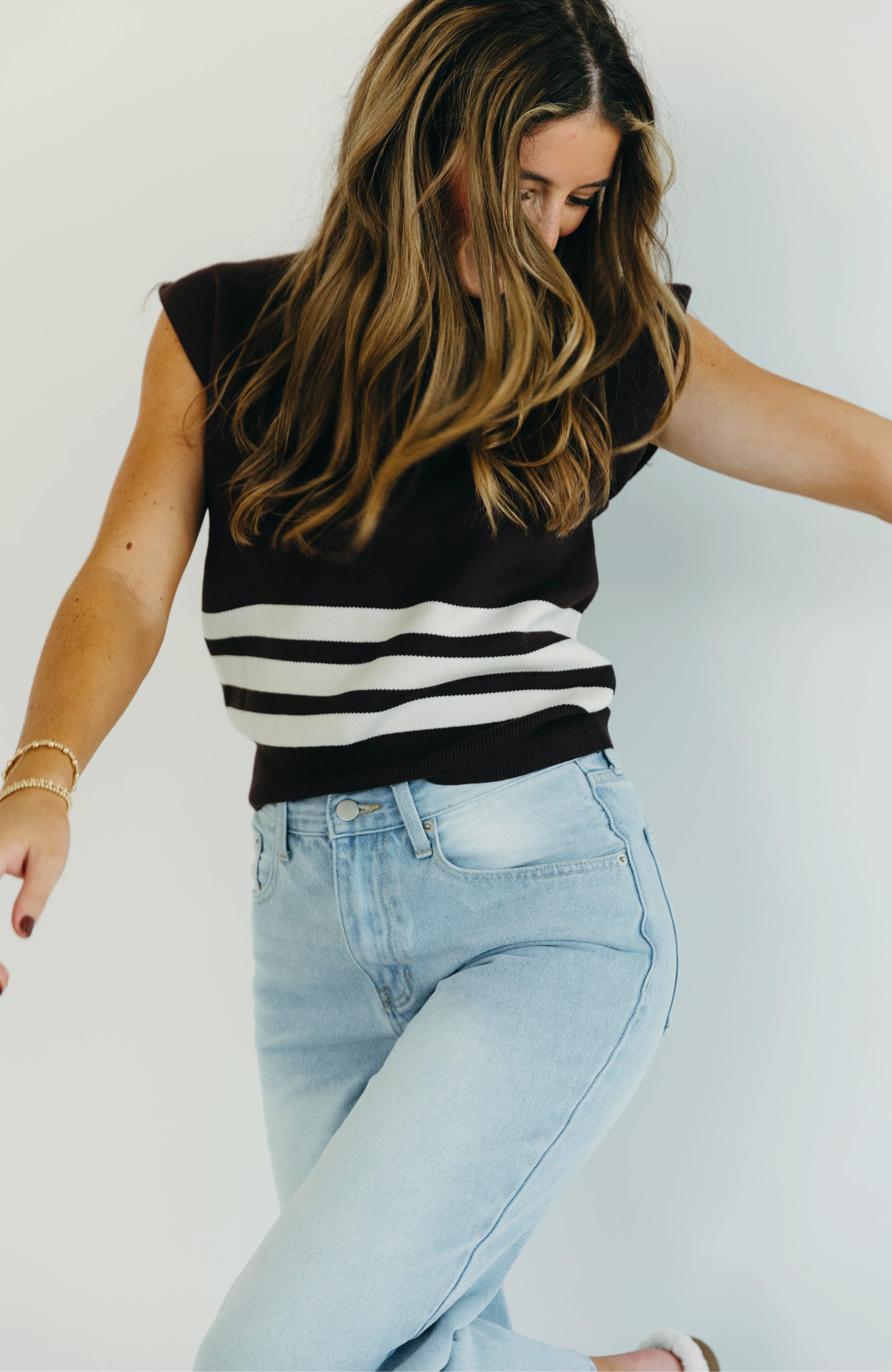 Premium Wendy Stripe Top - Brown/Bone | Ultimate Casual Style